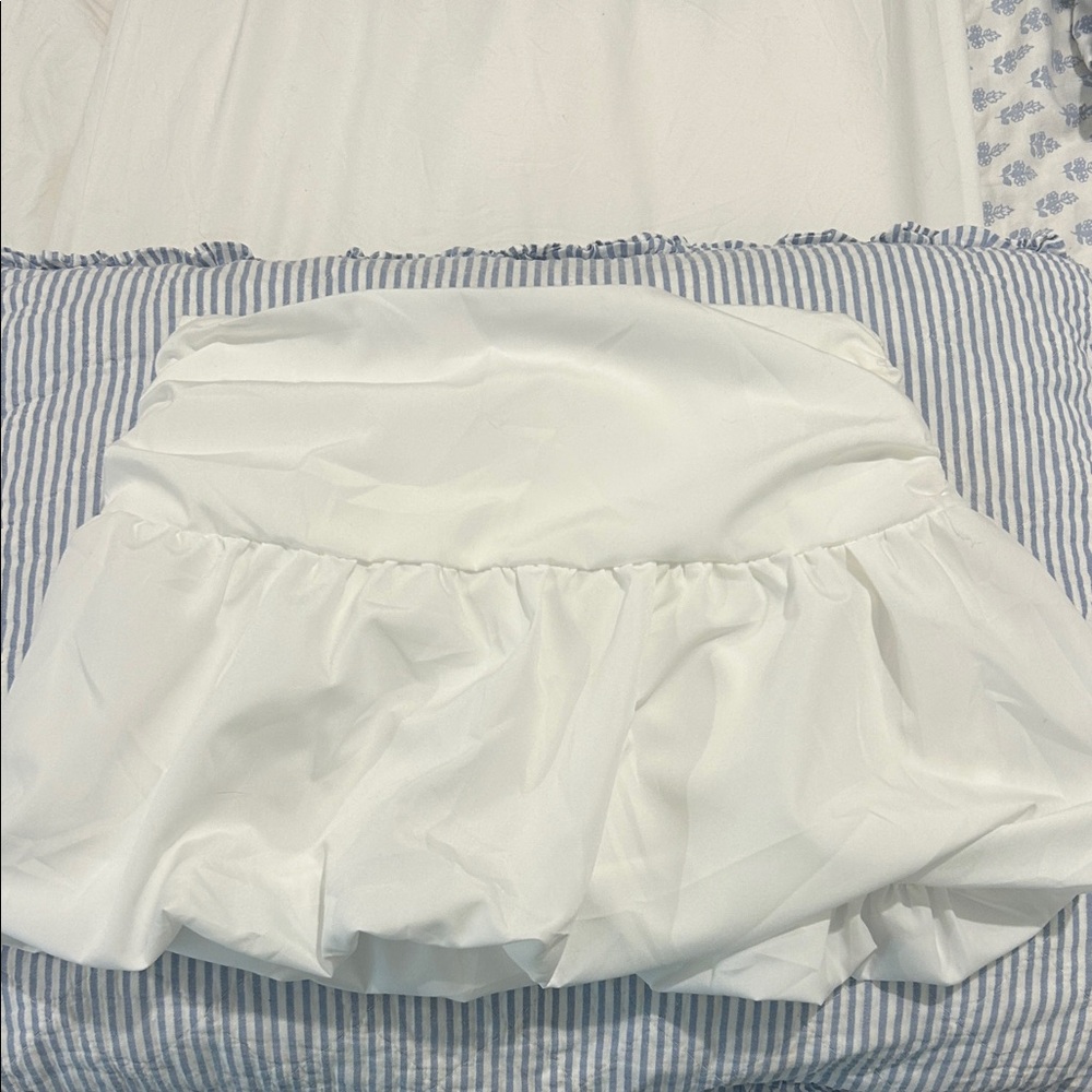 Elegant White Women's Skirt